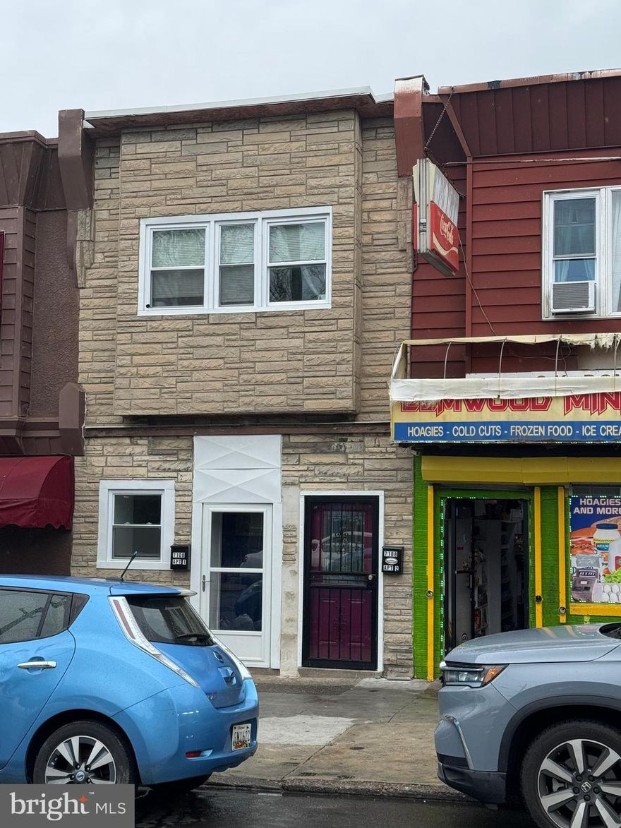 Property is a mixed use property. Setup as a duplex. Tenant occupied