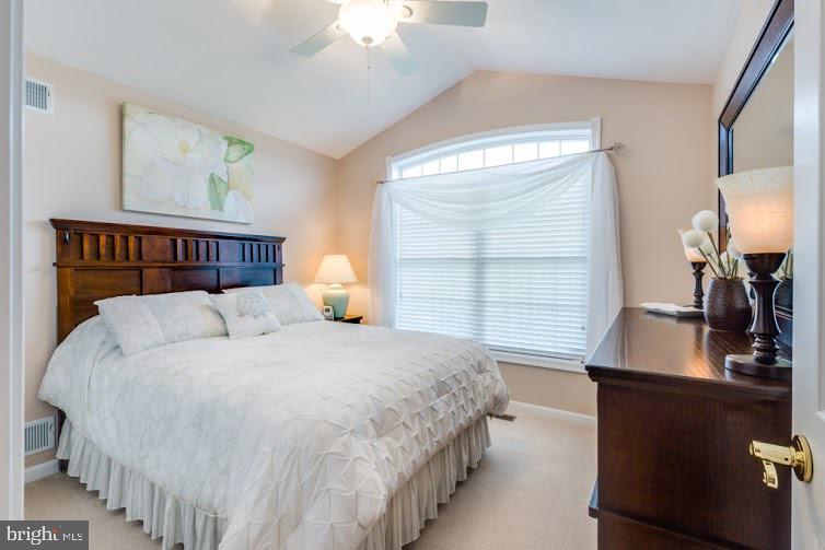 HUNTERS RIDGE - Residential