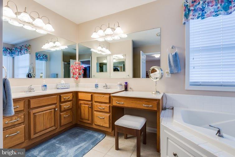 HUNTERS RIDGE - Residential