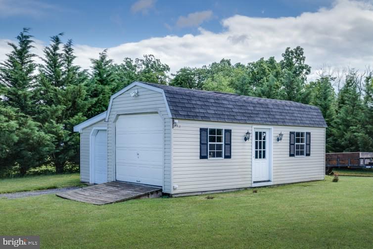 HUNTERS RIDGE - Residential