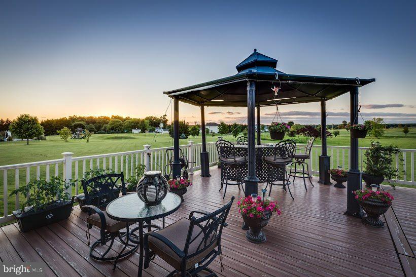 HUNTERS RIDGE - Residential