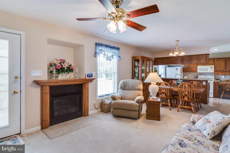 HUNTERS RIDGE - Residential