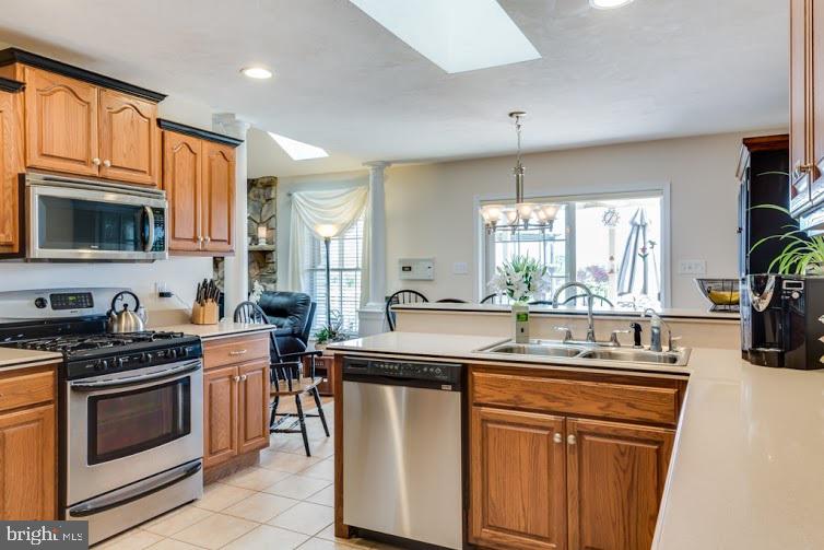 HUNTERS RIDGE - Residential