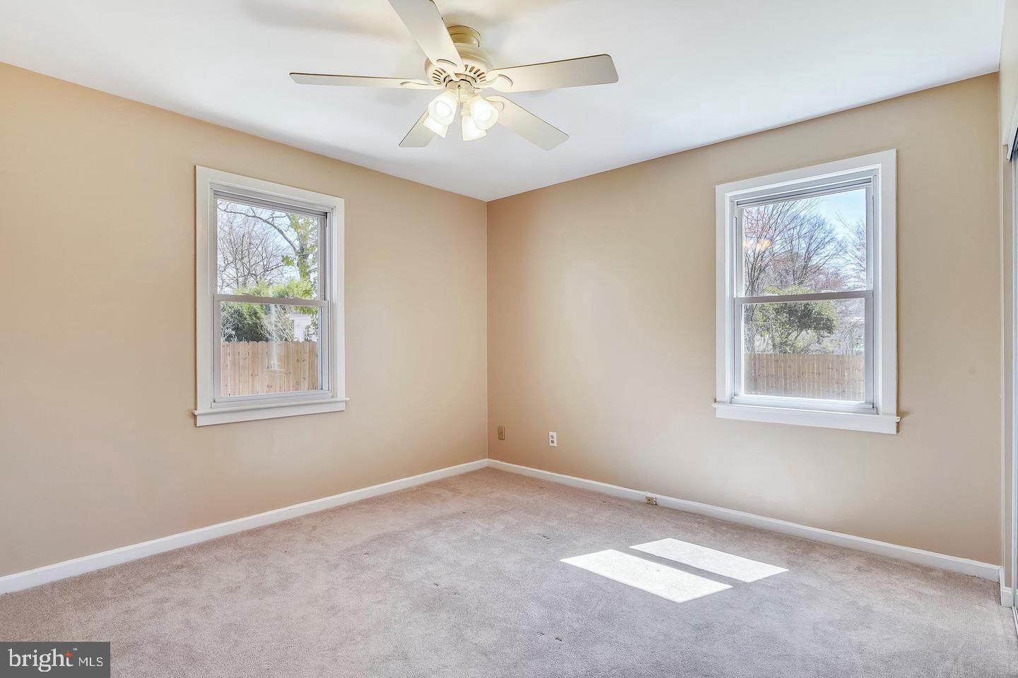 ROCKCREST - Residential Lease