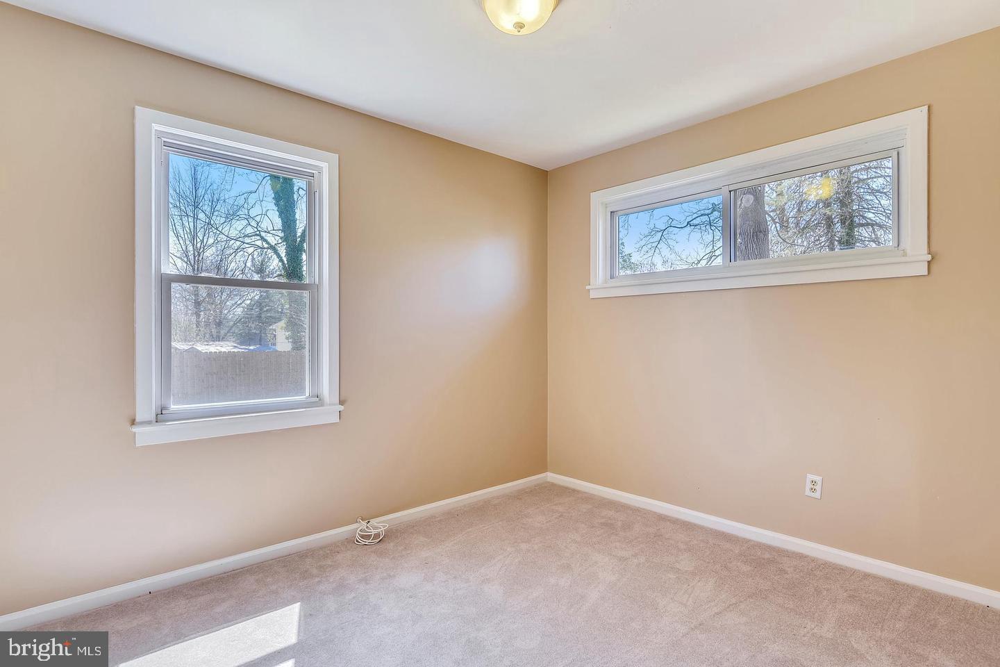 ROCKCREST - Residential Lease