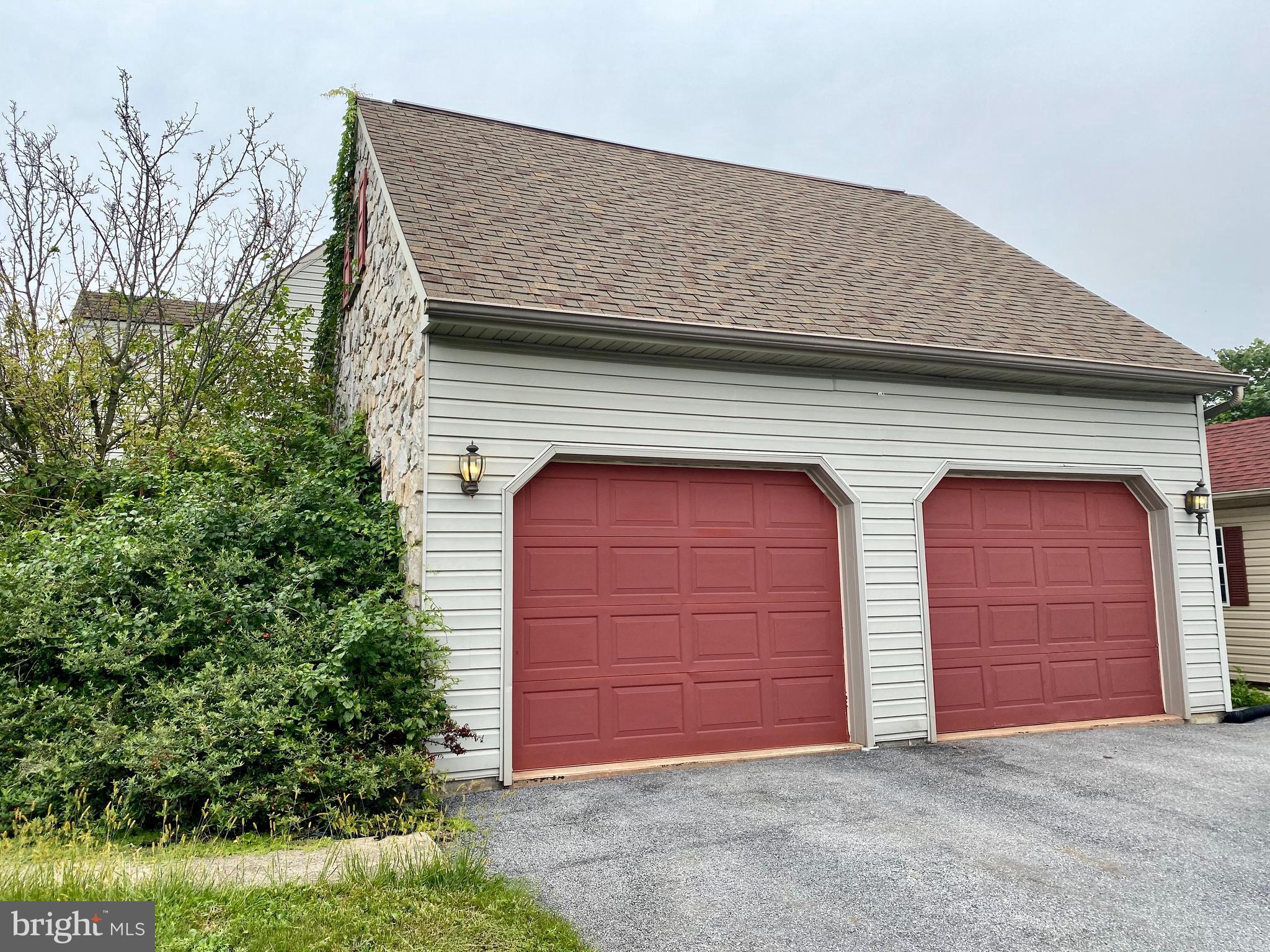 HOLTWOOD - Residential