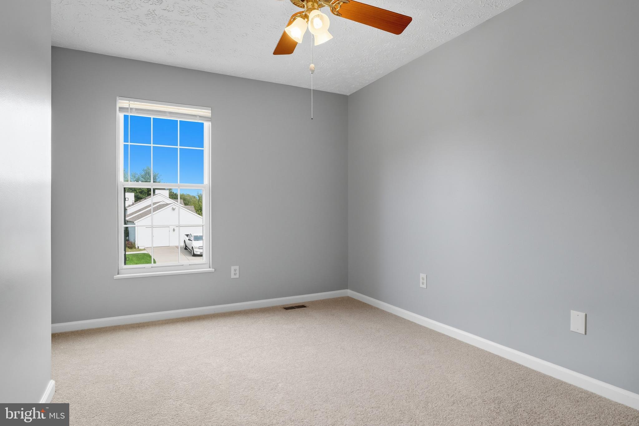 GRACE HARBOUR - Residential