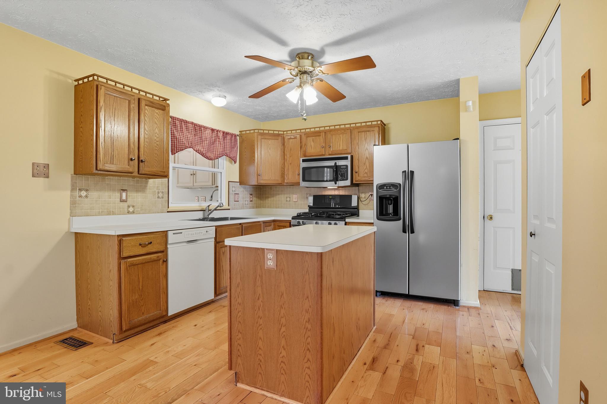 GRACE HARBOUR - Residential