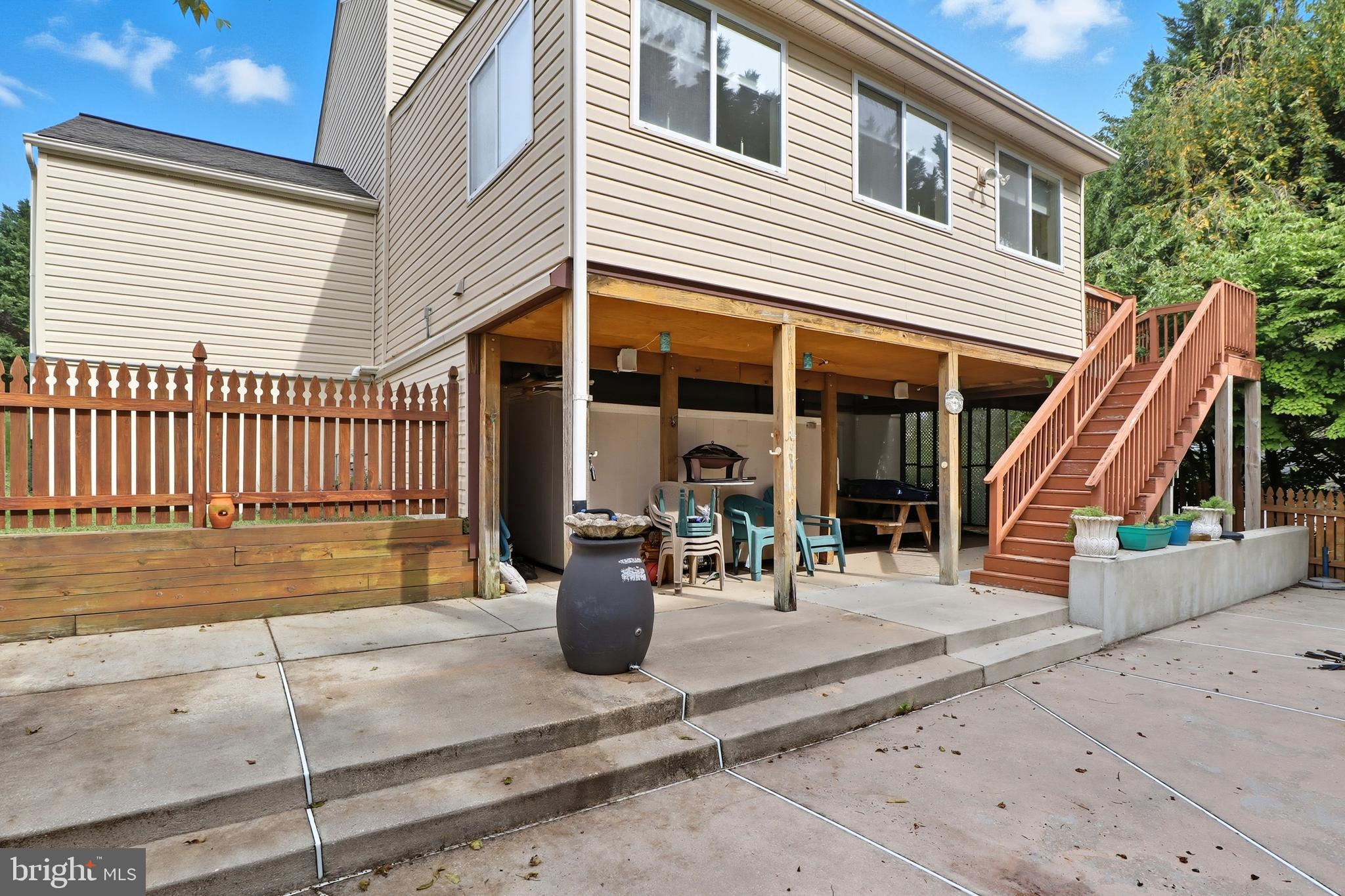 GRACE HARBOUR - Residential