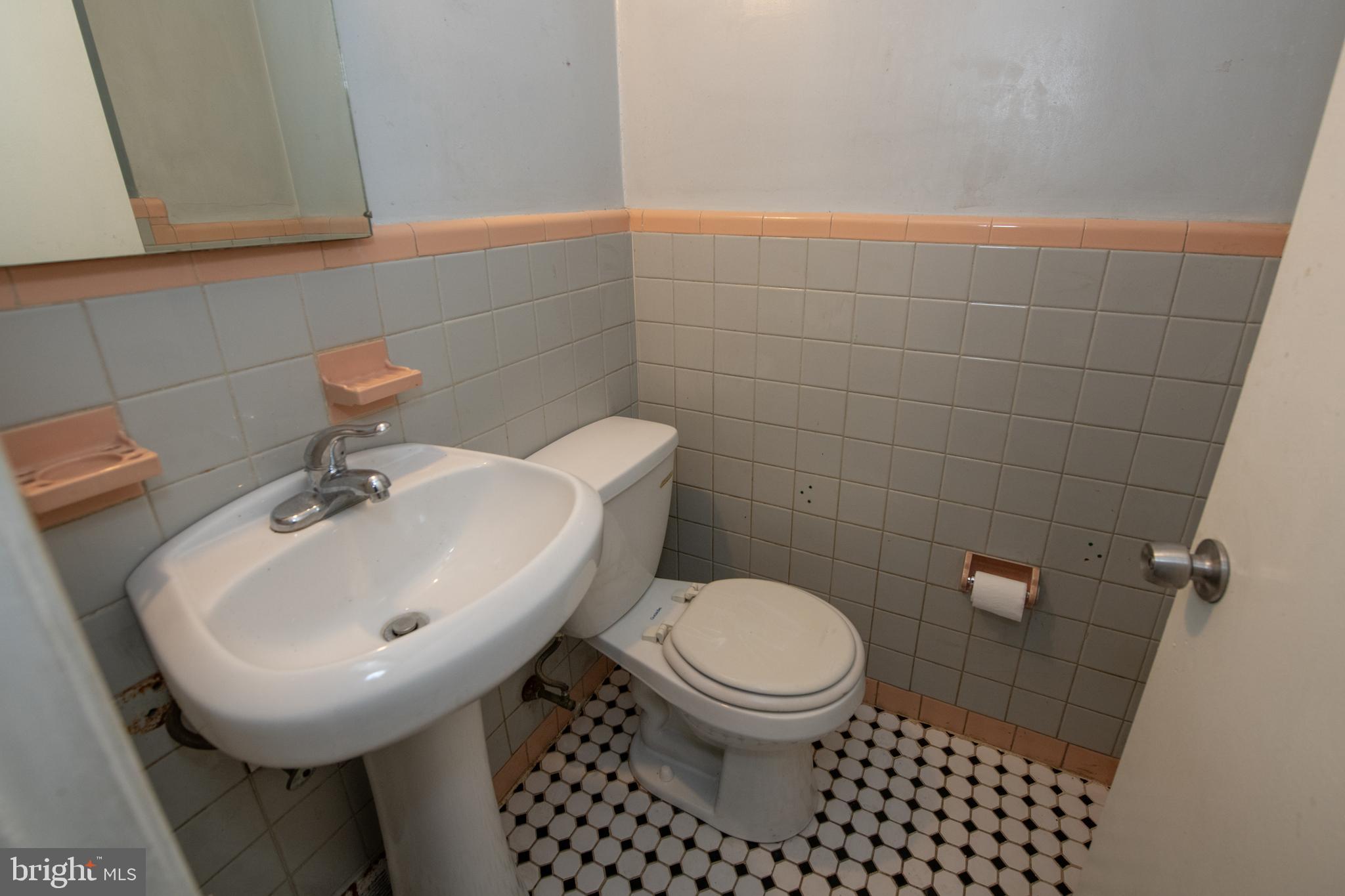 CHELTENHAM - Residential