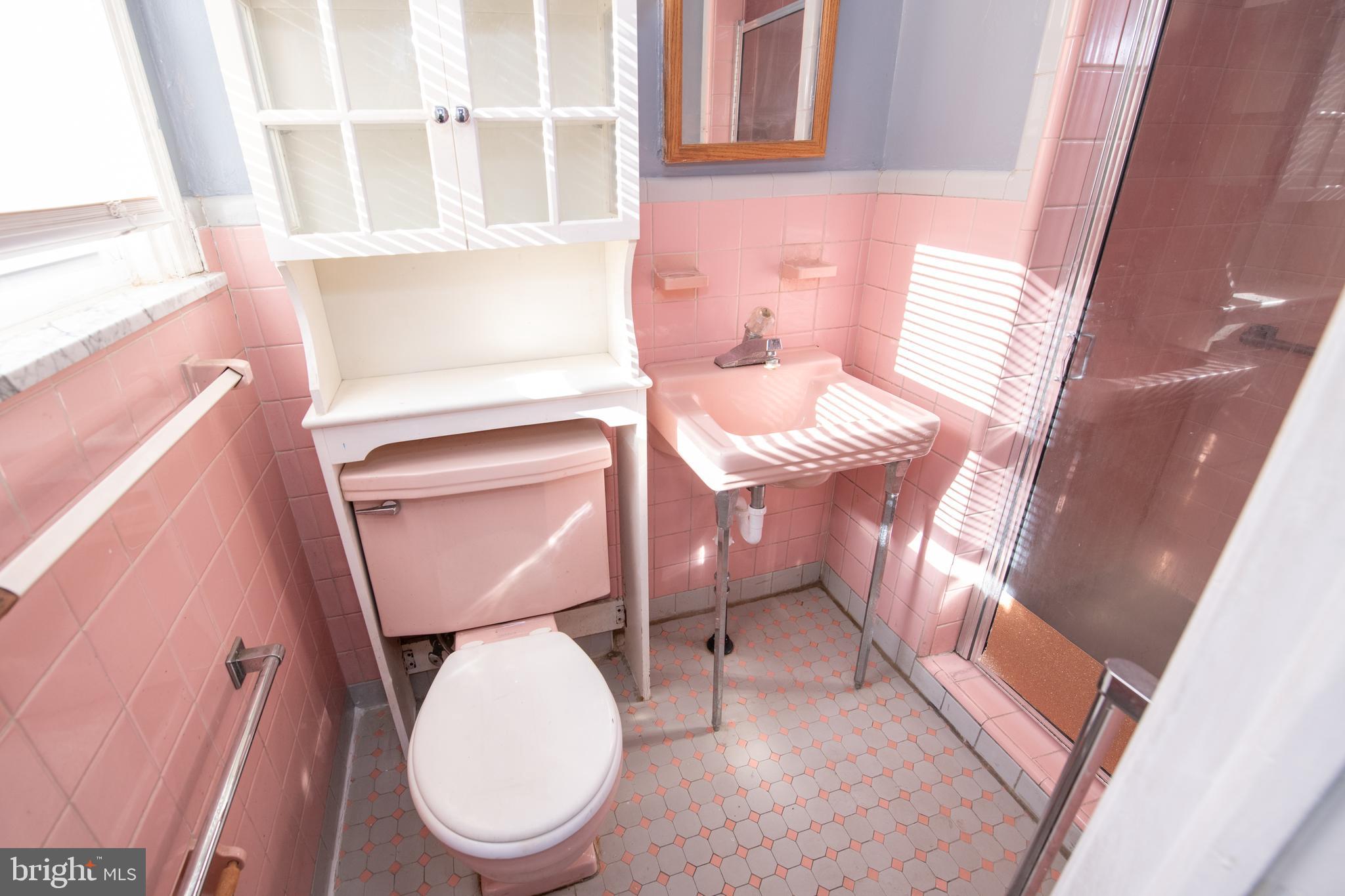 CHELTENHAM - Residential