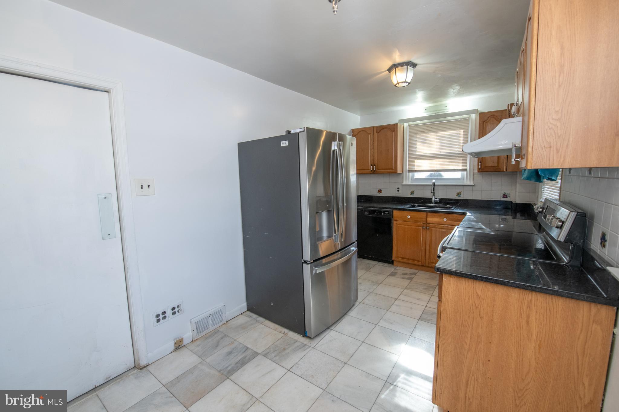 CHELTENHAM - Residential