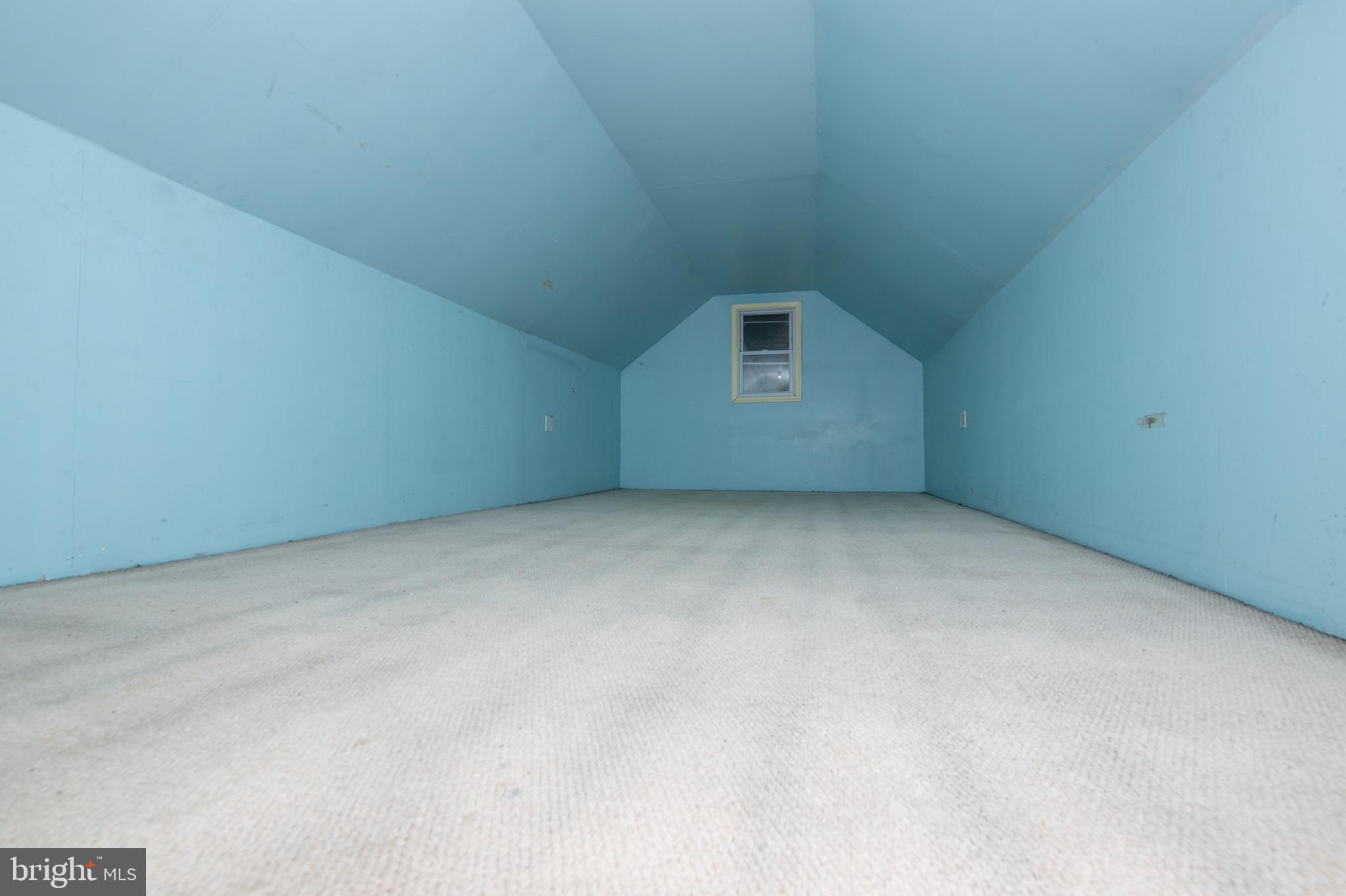 CHELTENHAM - Residential