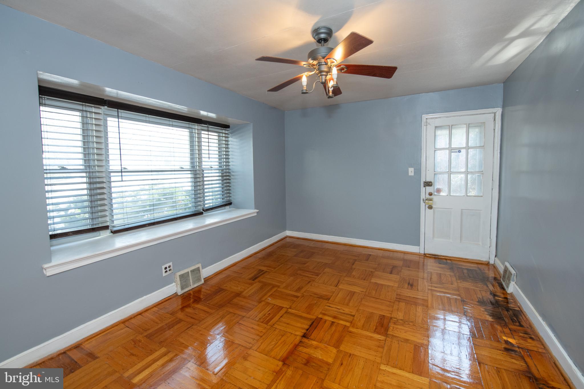 CHELTENHAM - Residential