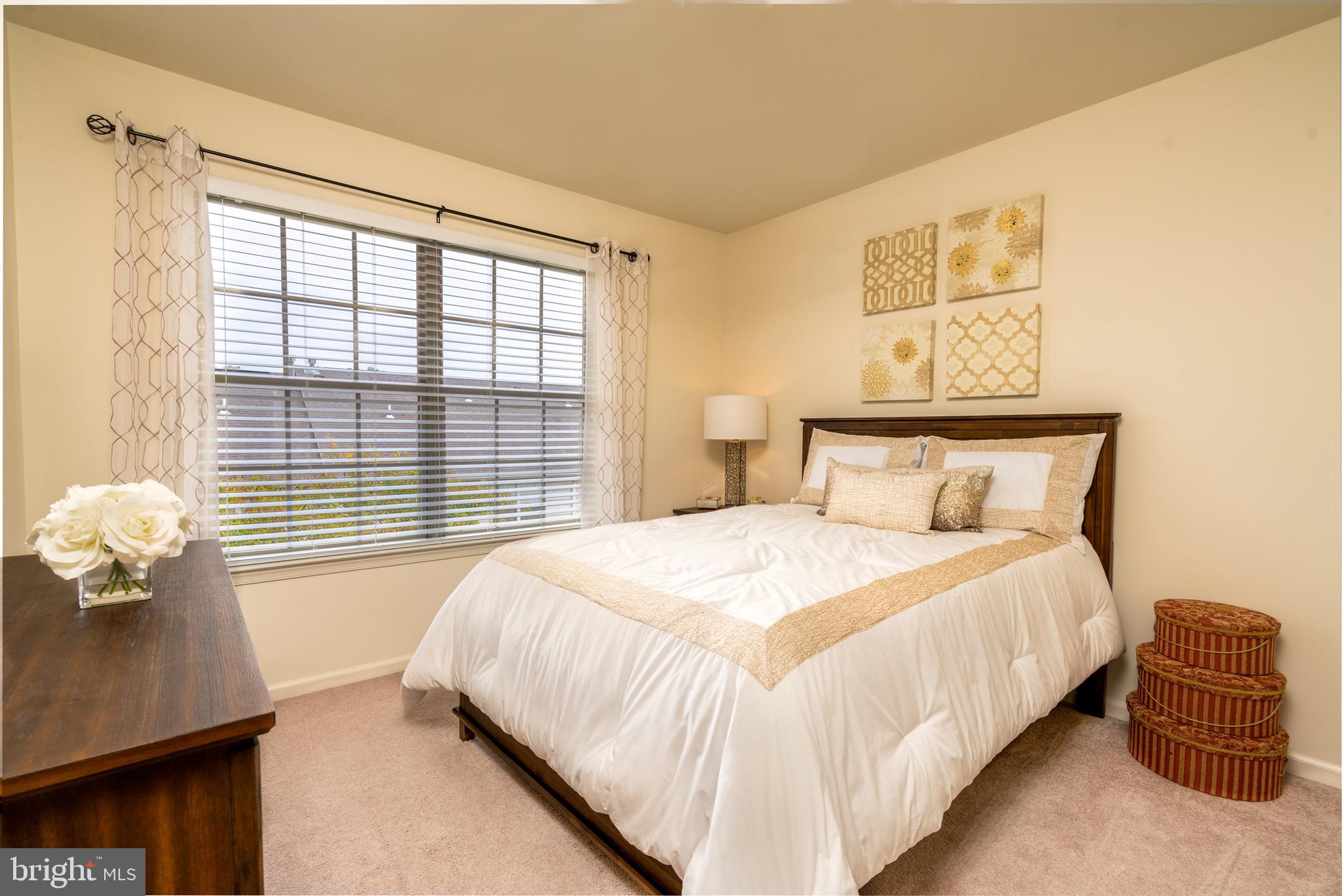 SUMMER HILL - Residential Lease