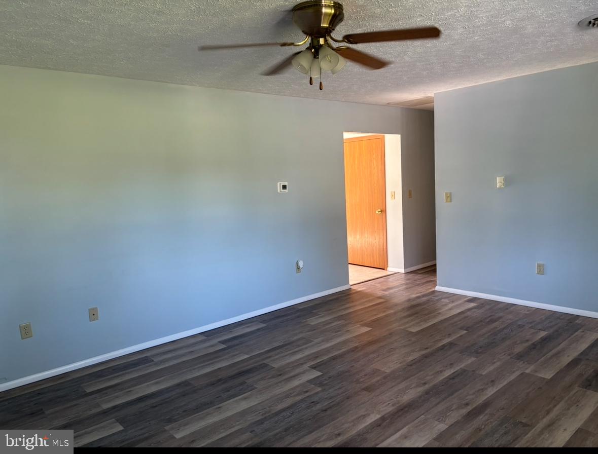 QUAIL VALLEY ESTATES - Residential