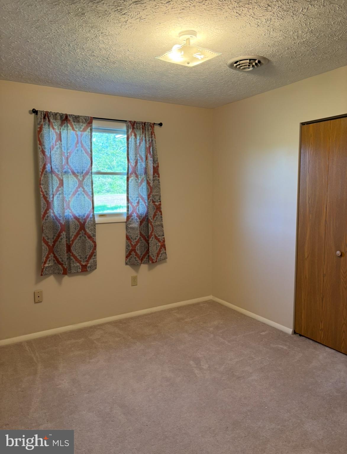 QUAIL VALLEY ESTATES - Residential