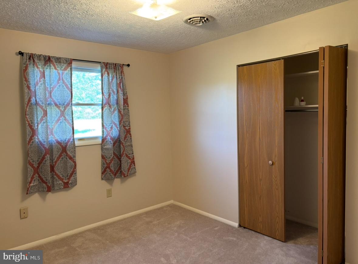 QUAIL VALLEY ESTATES - Residential