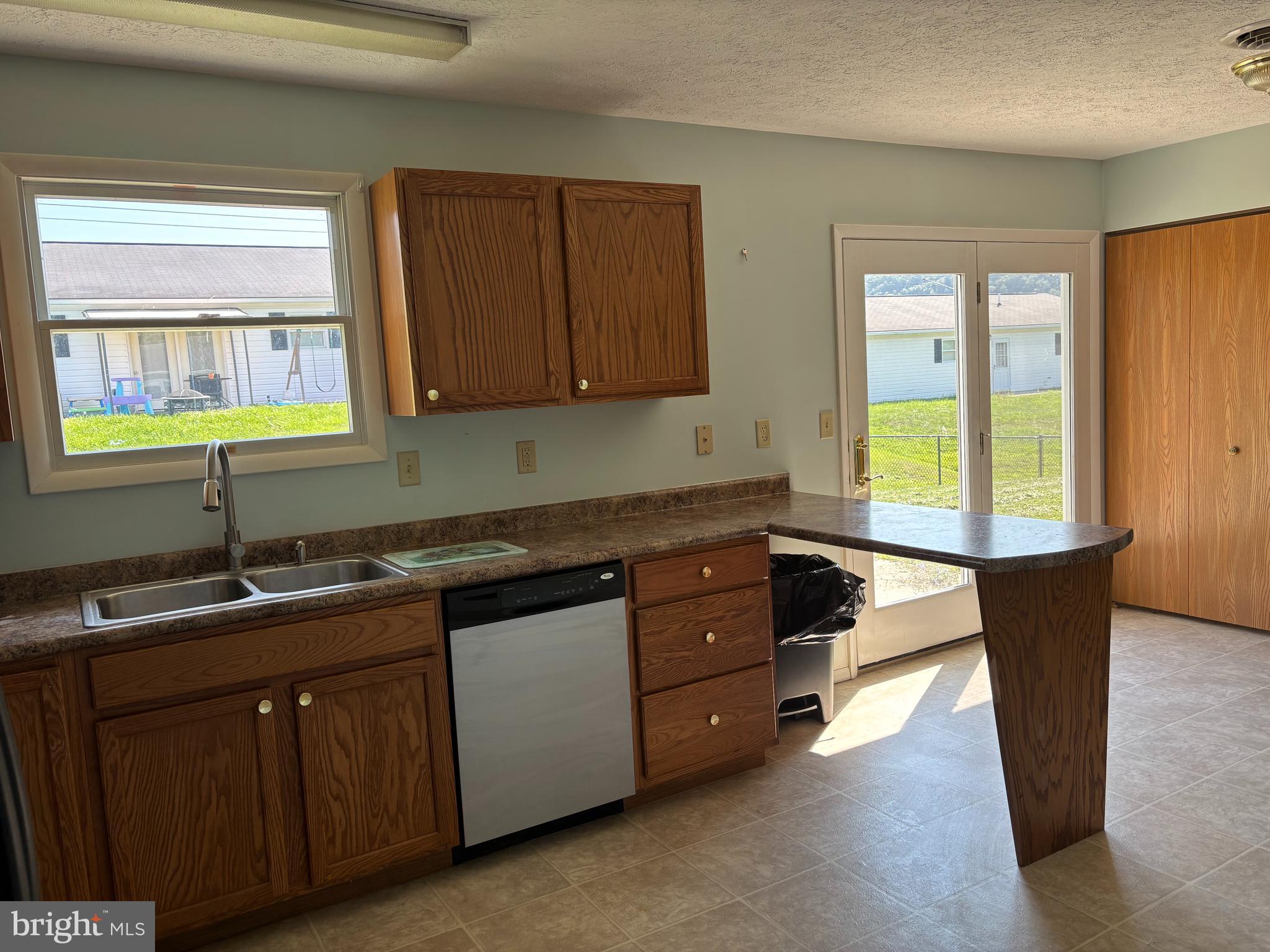 QUAIL VALLEY ESTATES - Residential