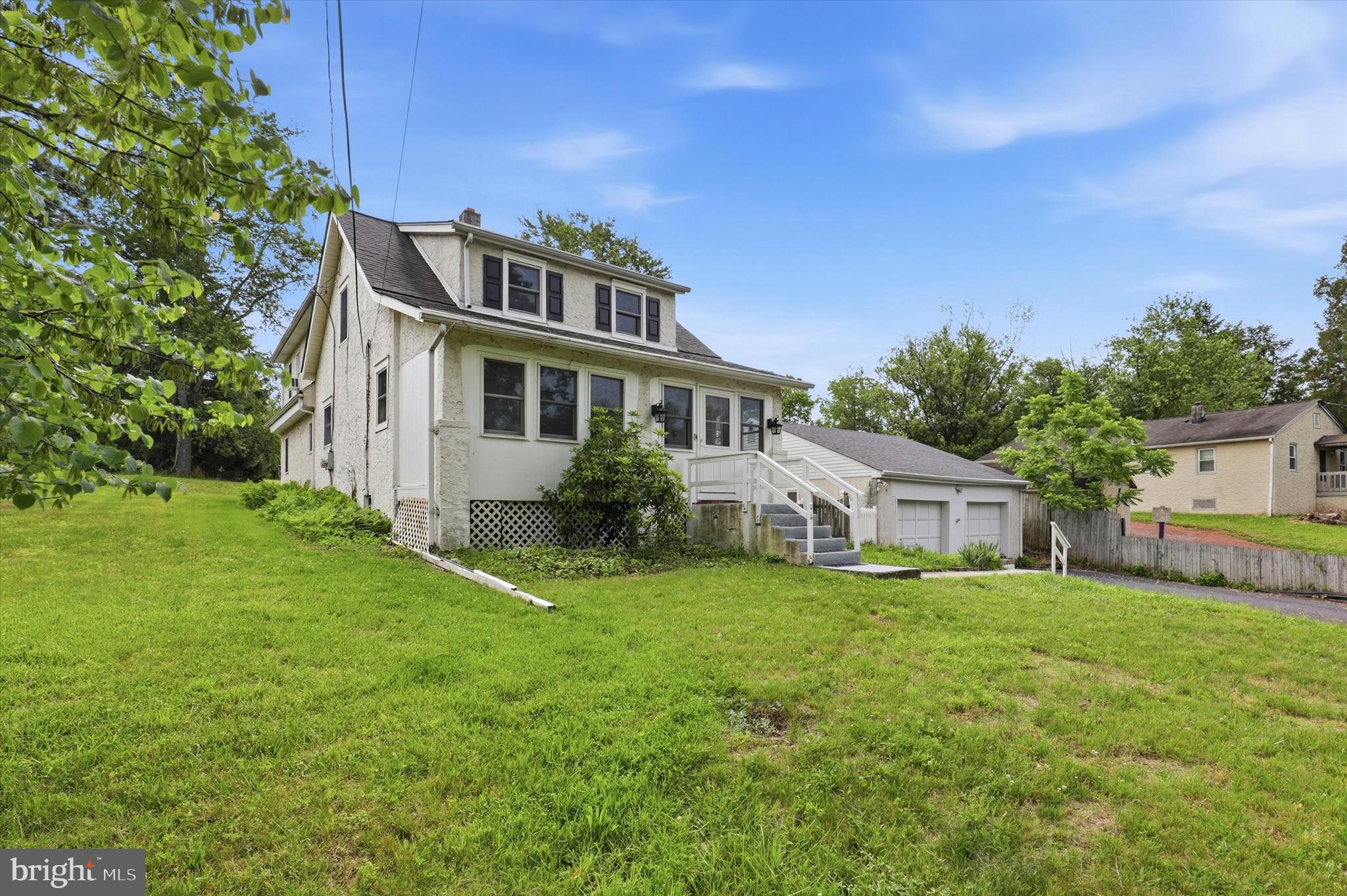 316 RIVER ROAD