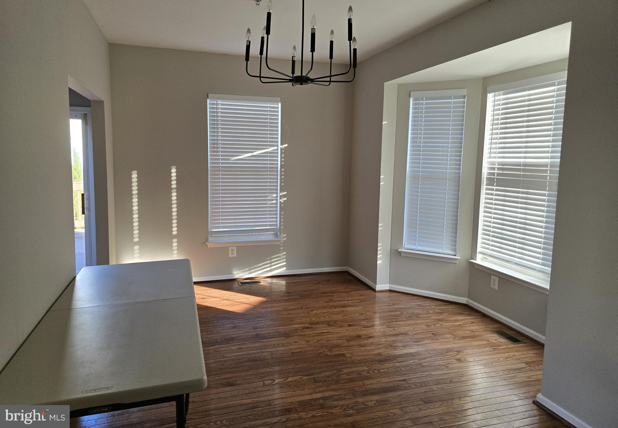 CARROLLWOOD MANOR - Residential Lease