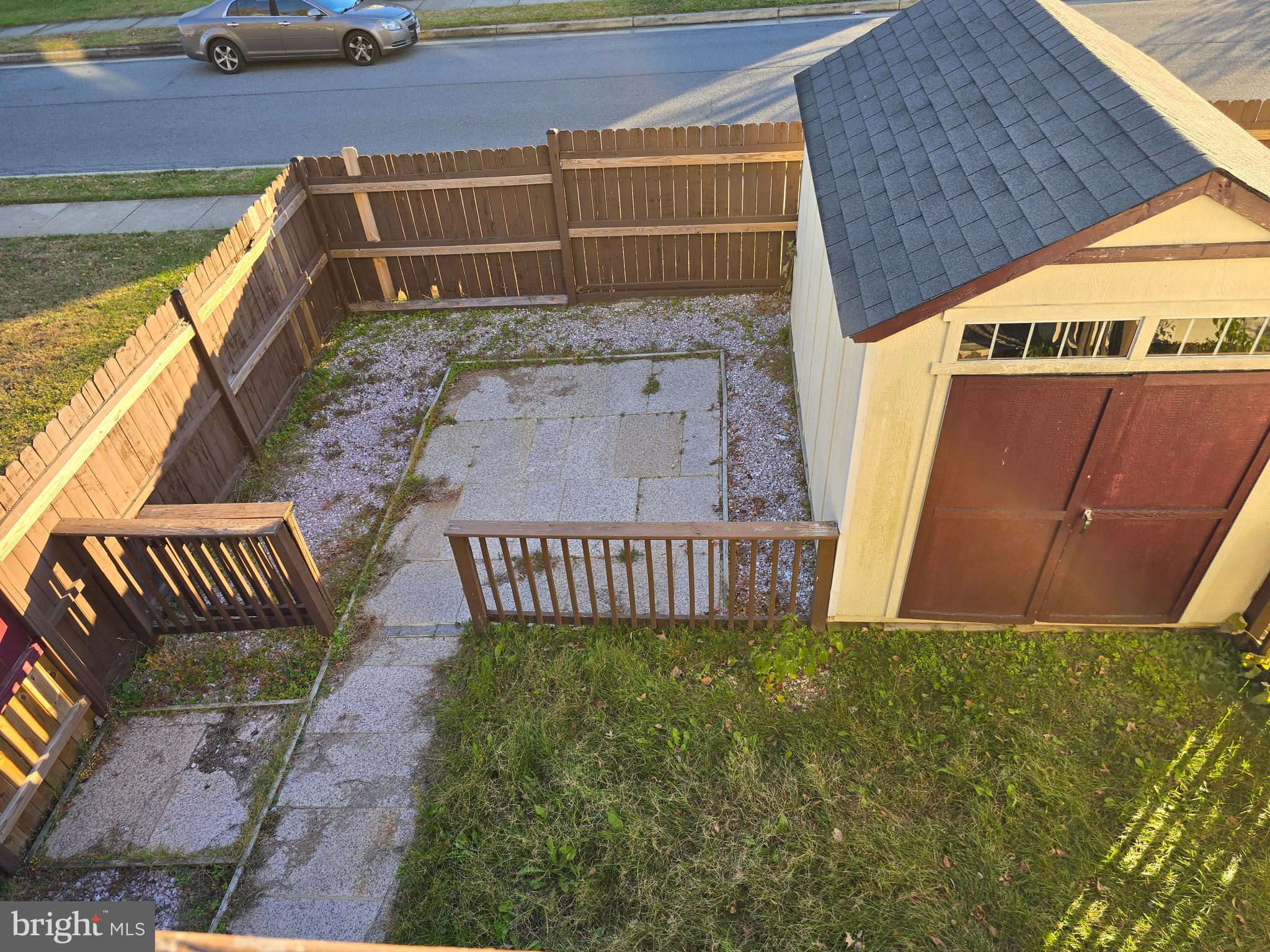 CARROLLWOOD MANOR - Residential Lease