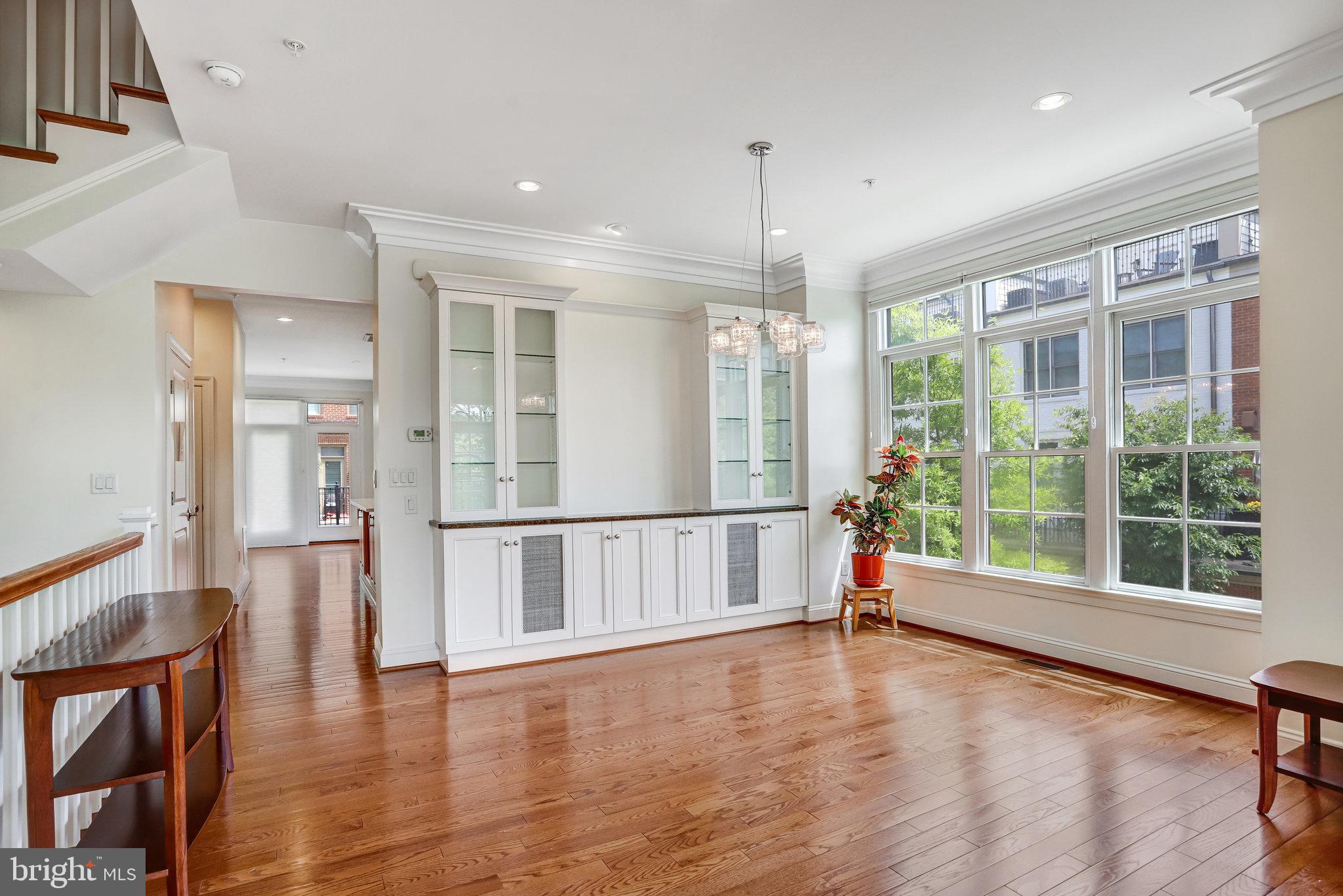 SYMPHONY PARK - Residential