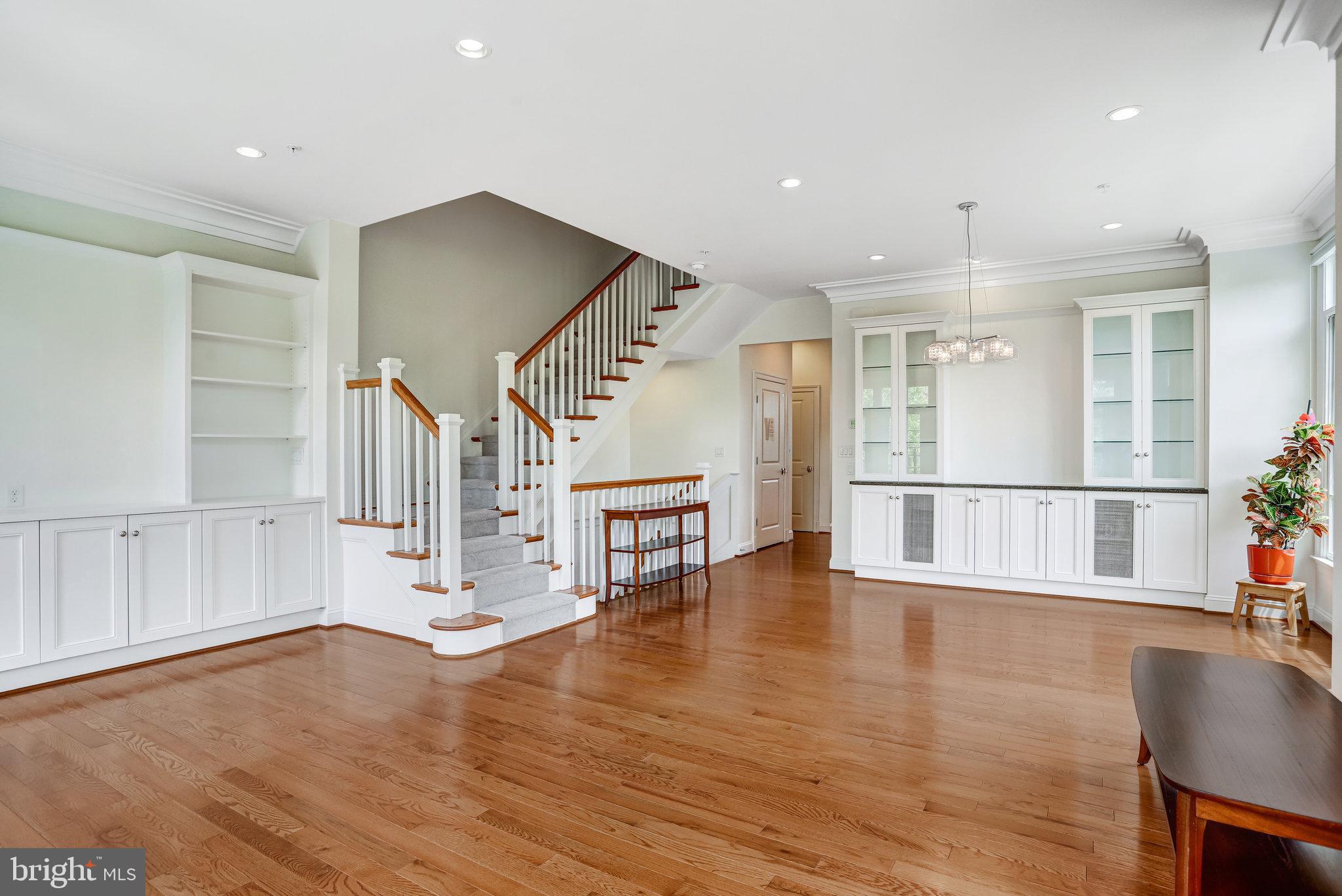 SYMPHONY PARK - Residential