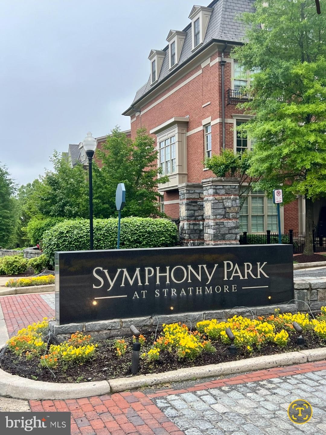 SYMPHONY PARK - Residential