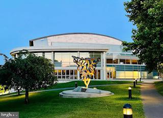 SYMPHONY PARK - Residential