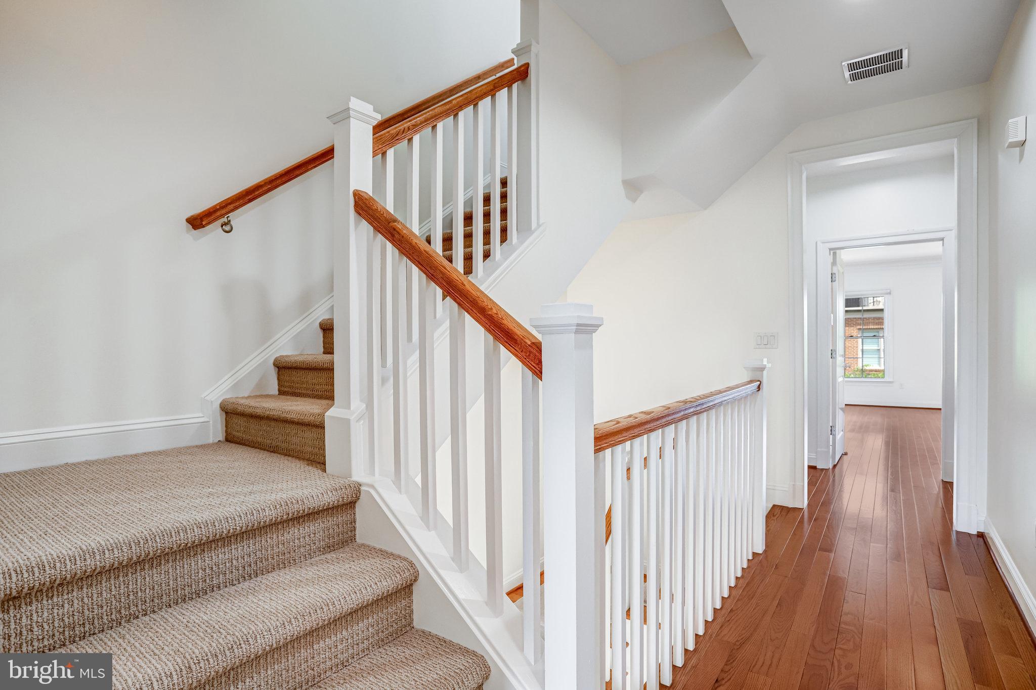 SYMPHONY PARK - Residential