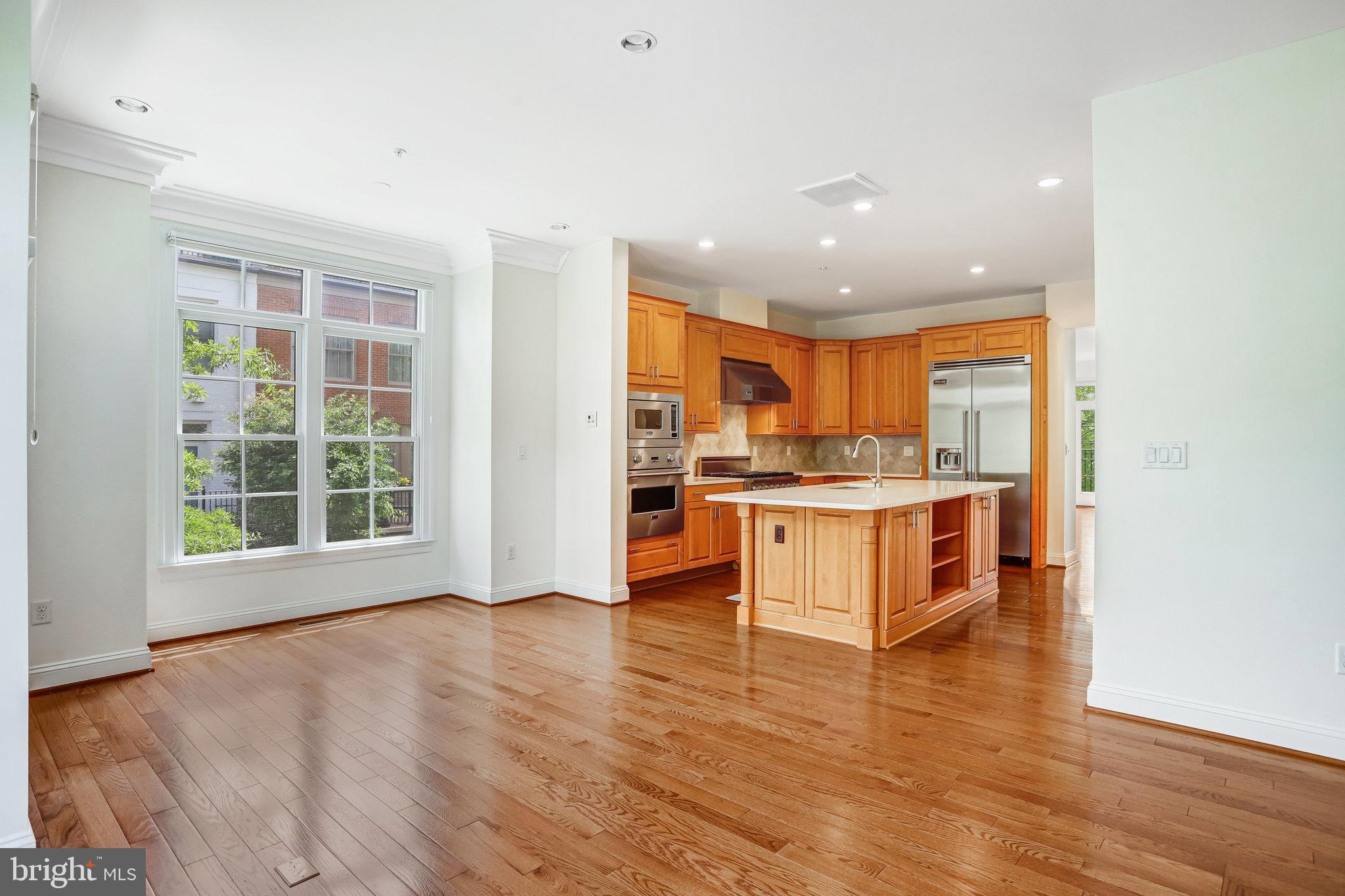 SYMPHONY PARK - Residential