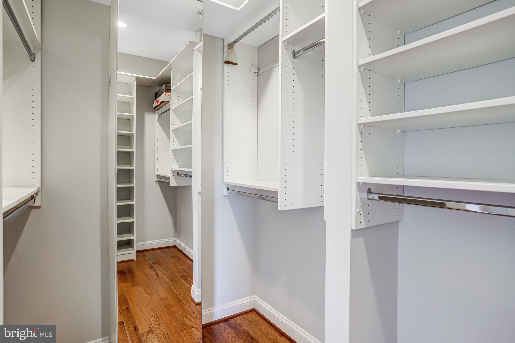 SYMPHONY PARK - Residential