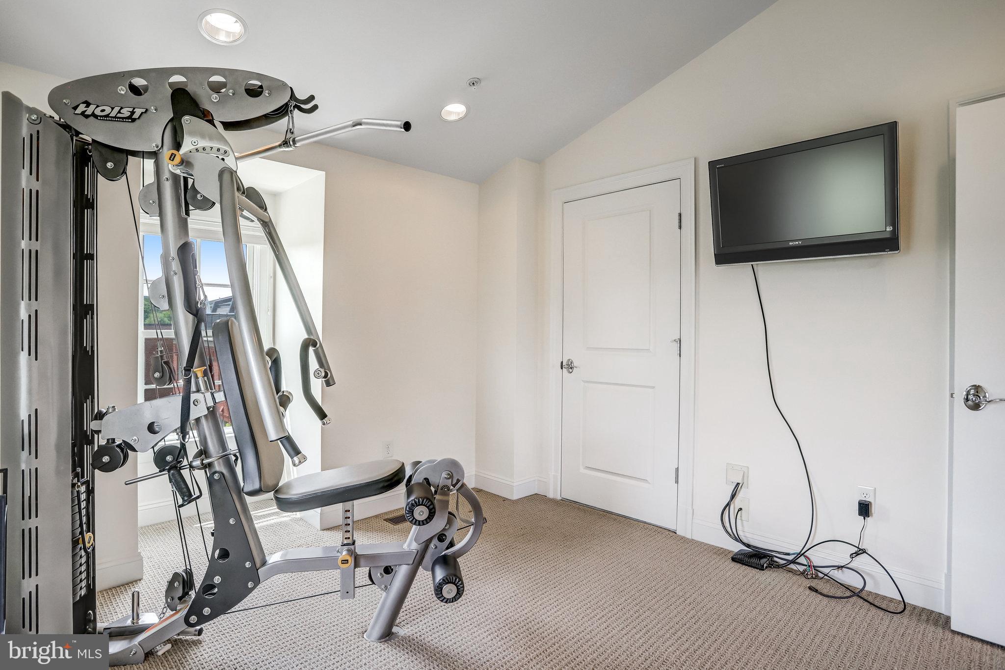 SYMPHONY PARK - Residential