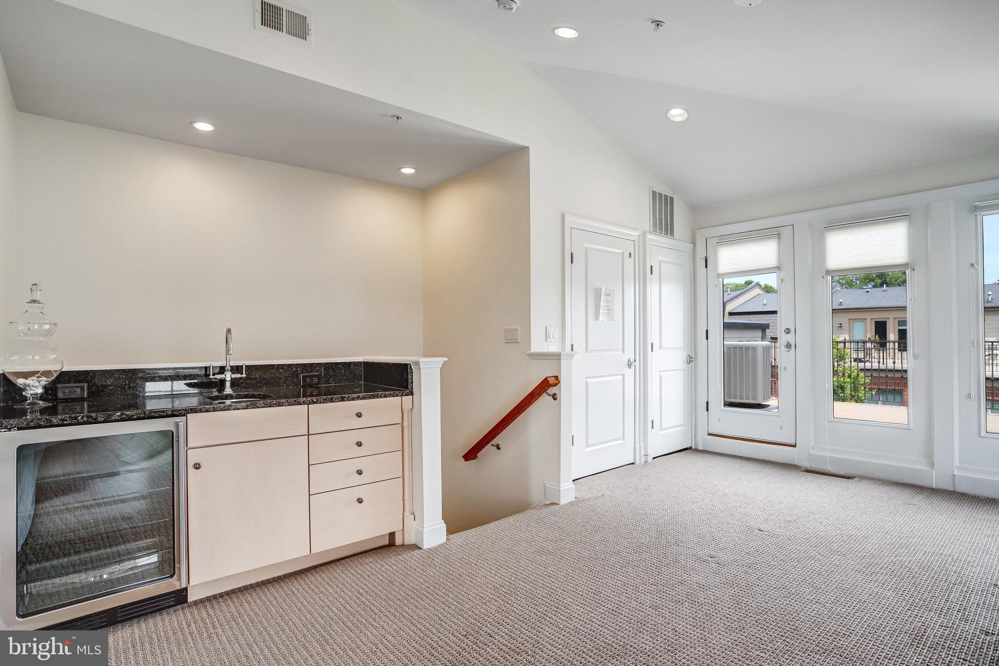 SYMPHONY PARK - Residential