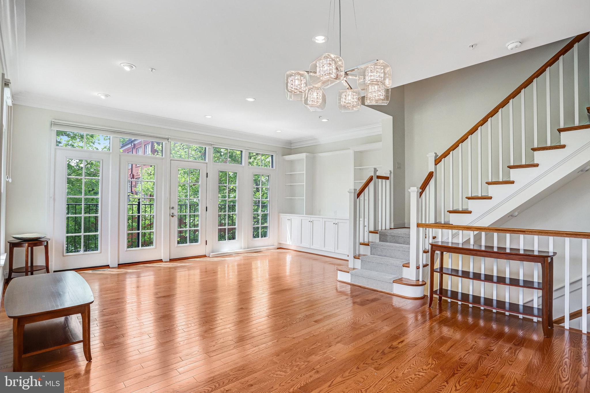 SYMPHONY PARK - Residential