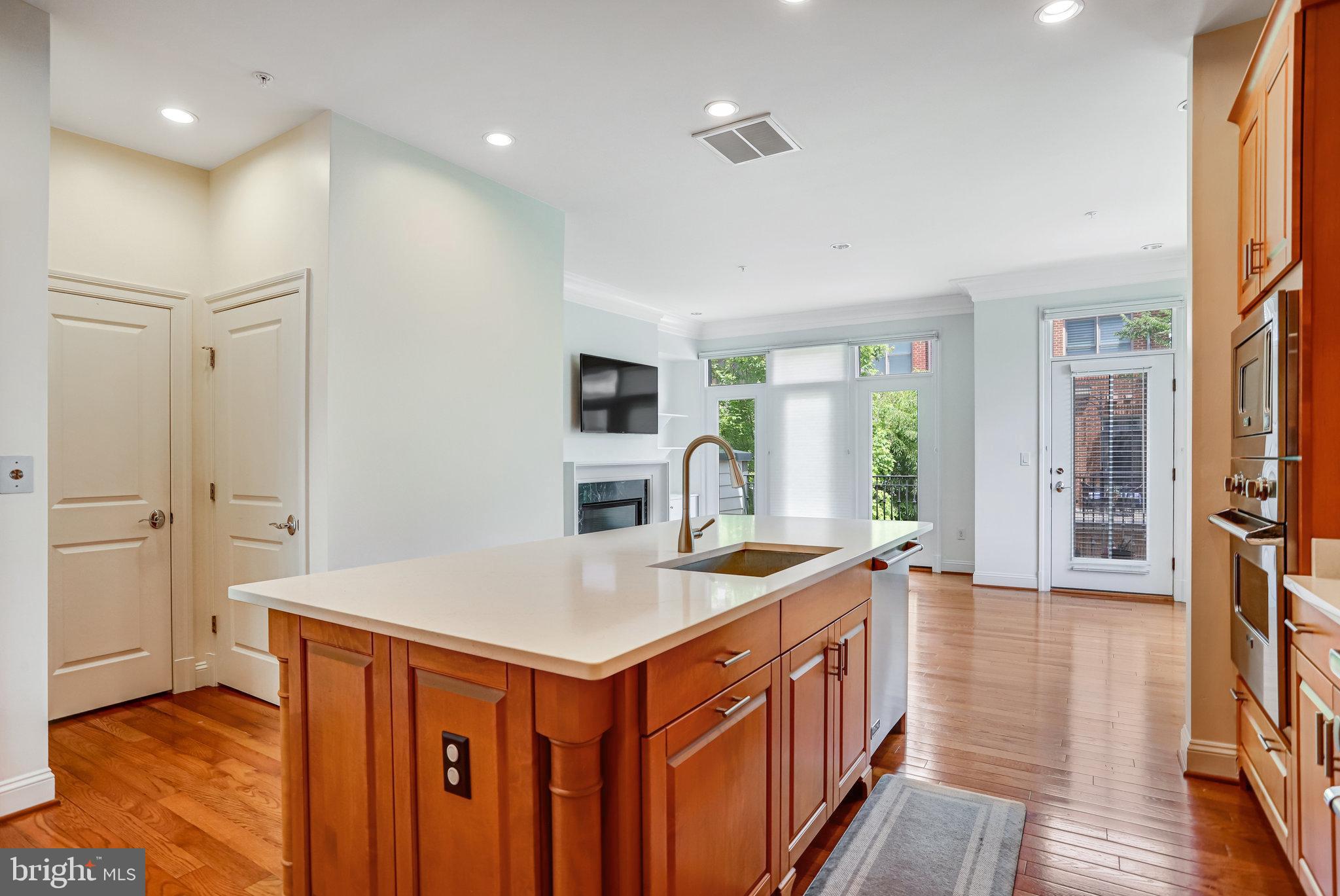 SYMPHONY PARK - Residential