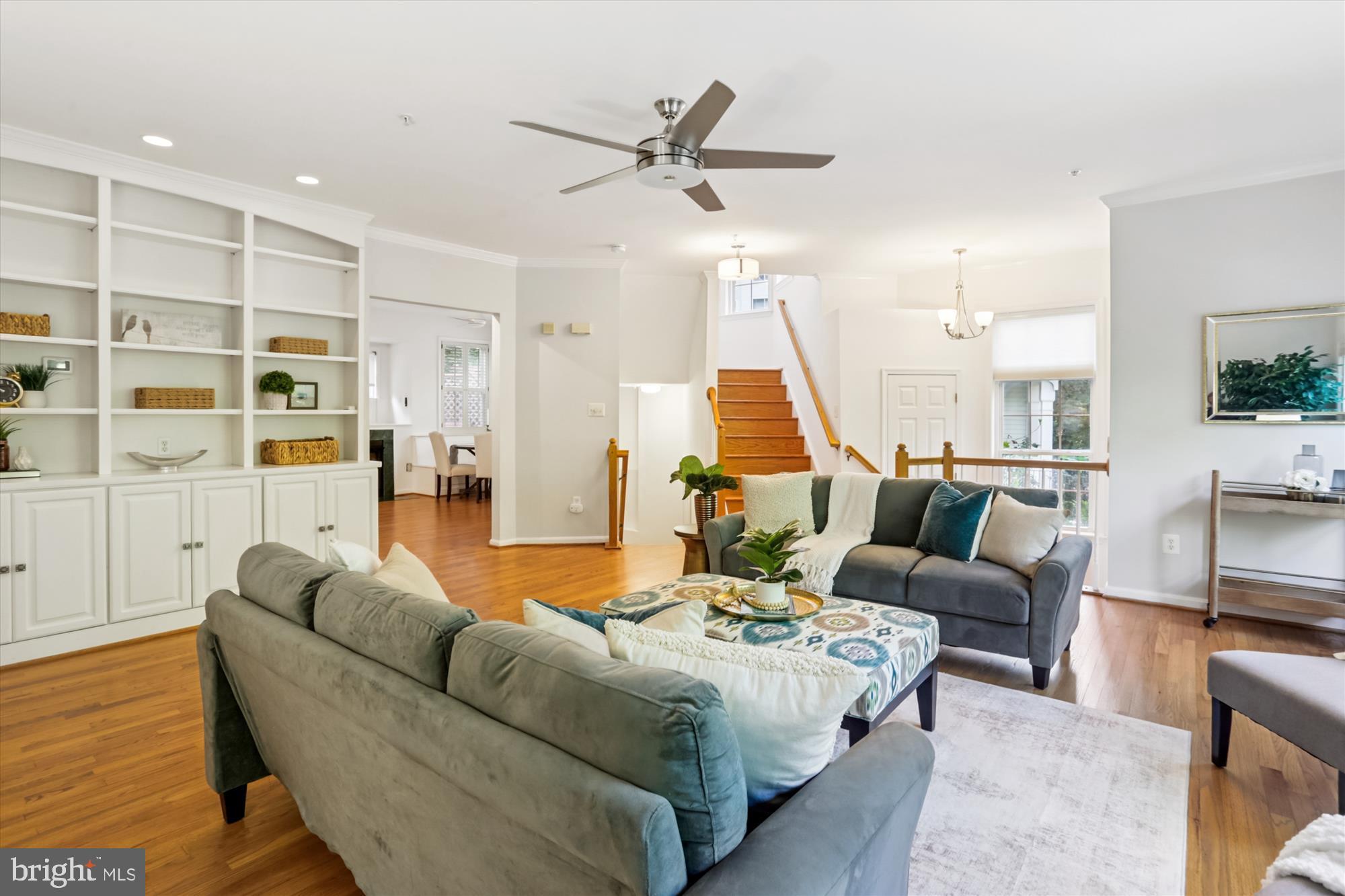 KENSINGTON CROSSING - Residential