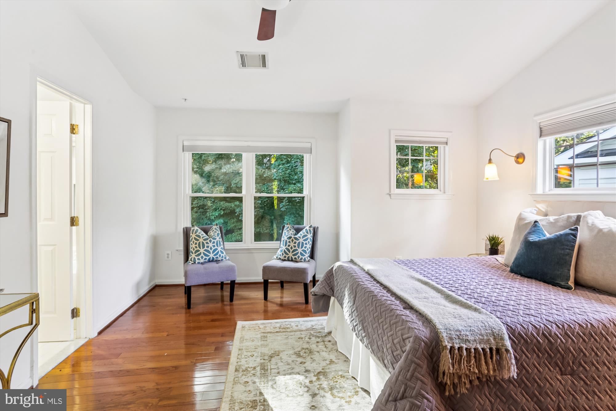 KENSINGTON CROSSING - Residential