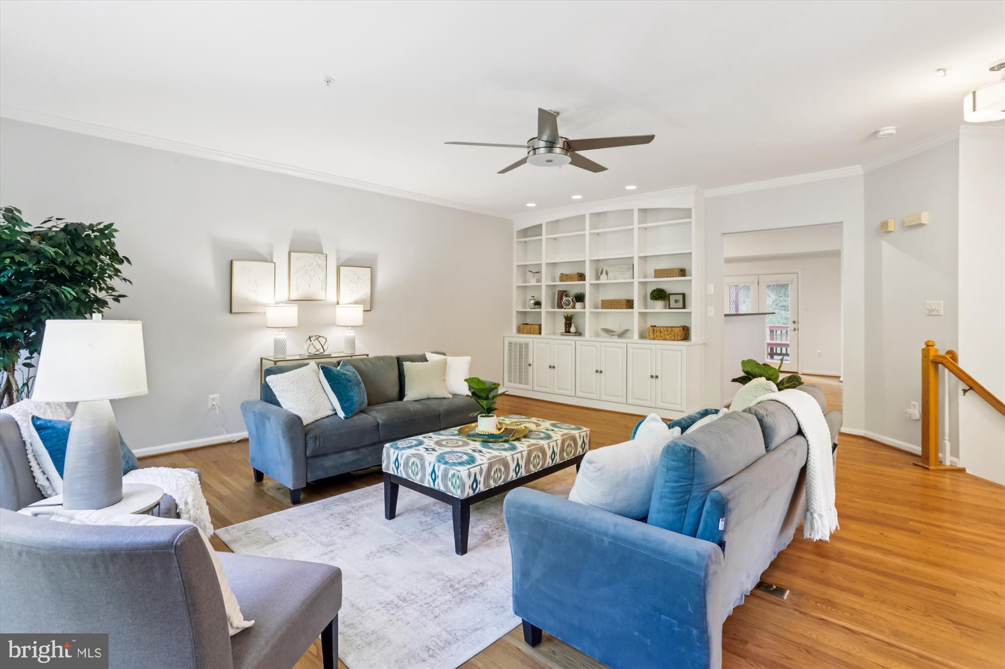 KENSINGTON CROSSING - Residential