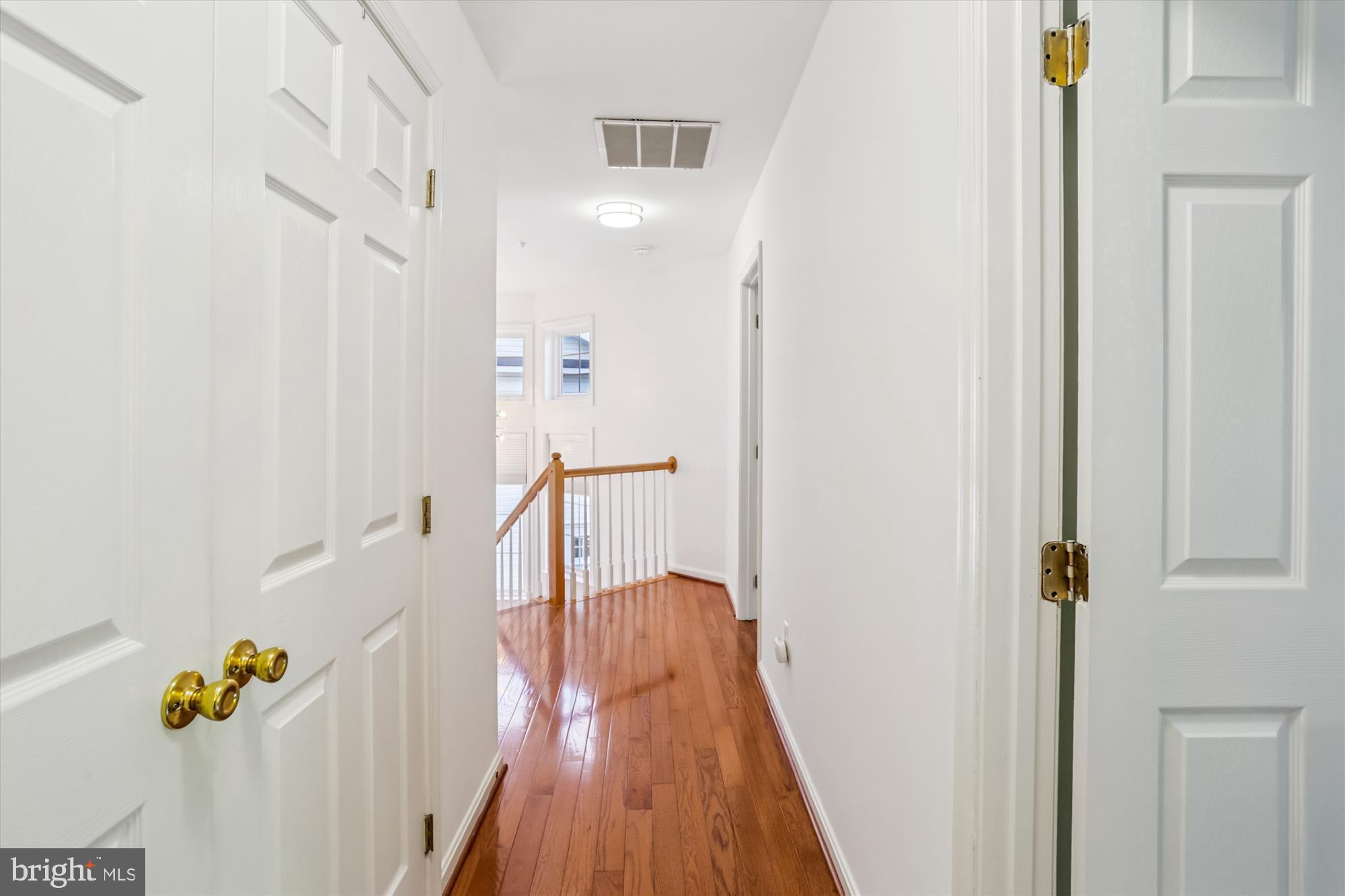 KENSINGTON CROSSING - Residential