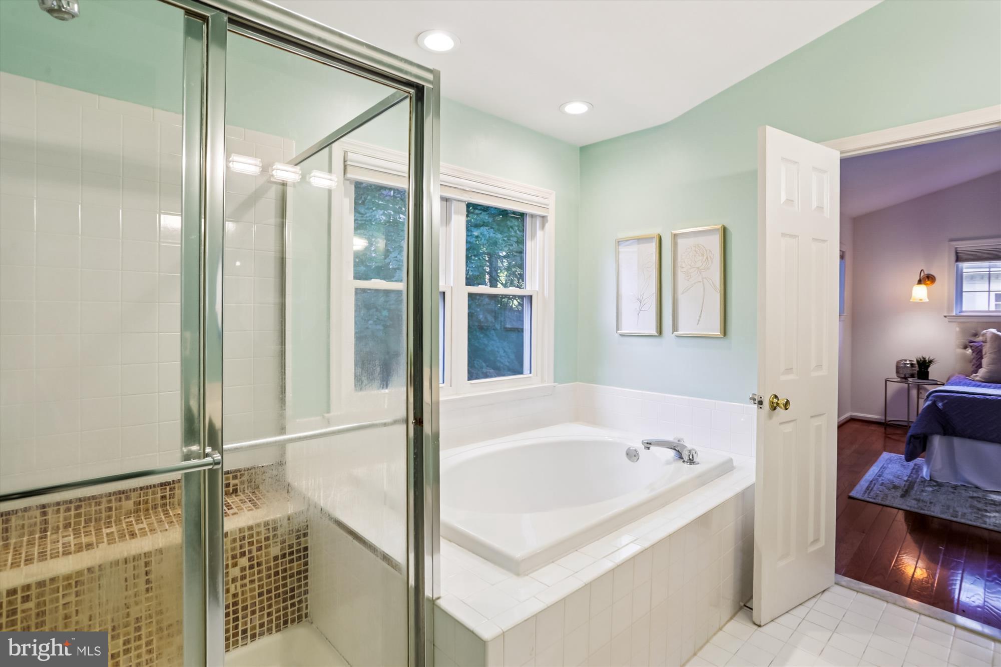 KENSINGTON CROSSING - Residential