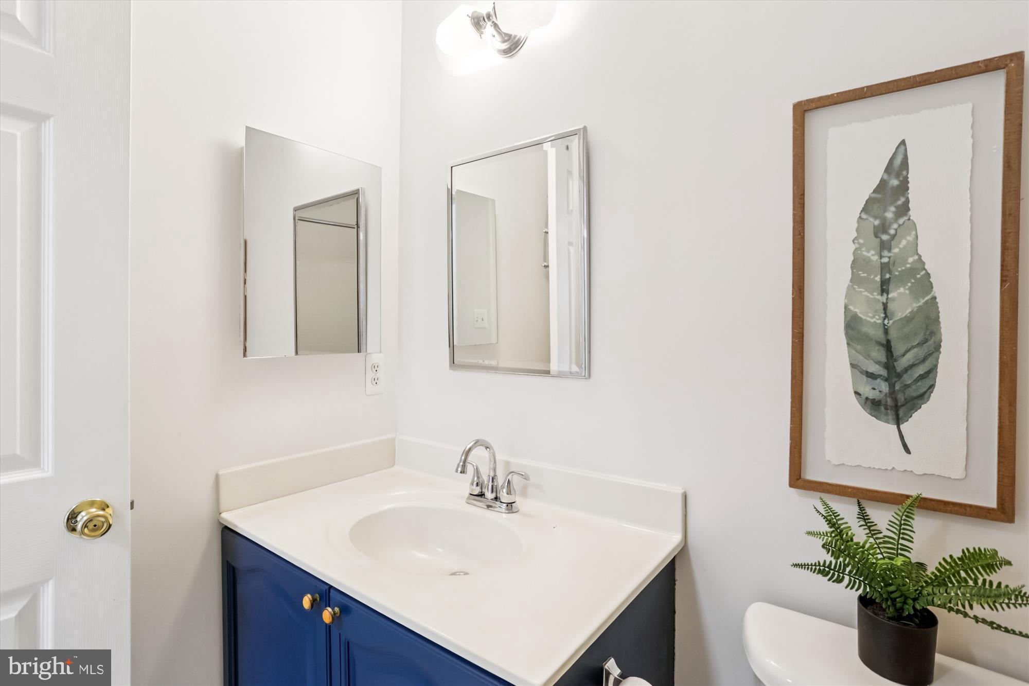 KENSINGTON CROSSING - Residential