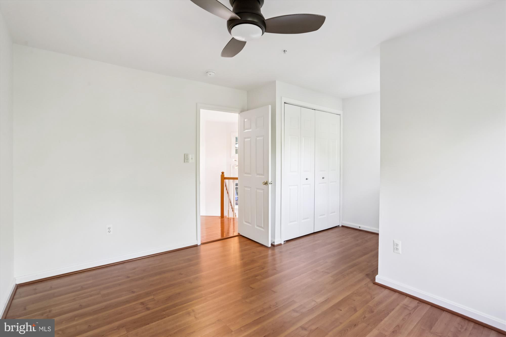 KENSINGTON CROSSING - Residential