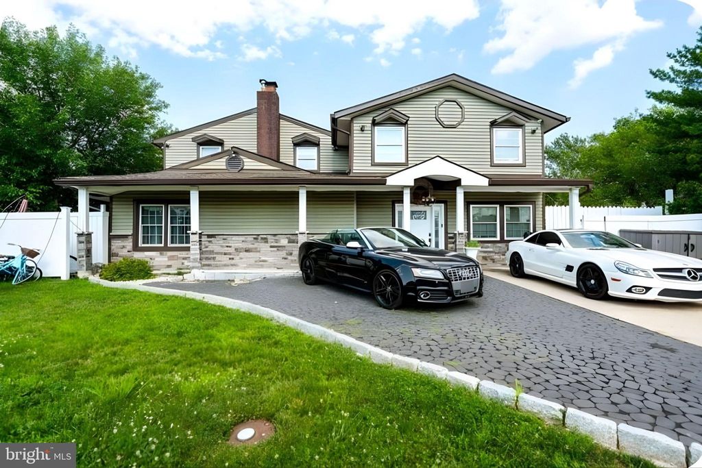 Photo of 79 Gridiron Road, LEVITTOWN, PA 19057 (MLS # PABU2112924)