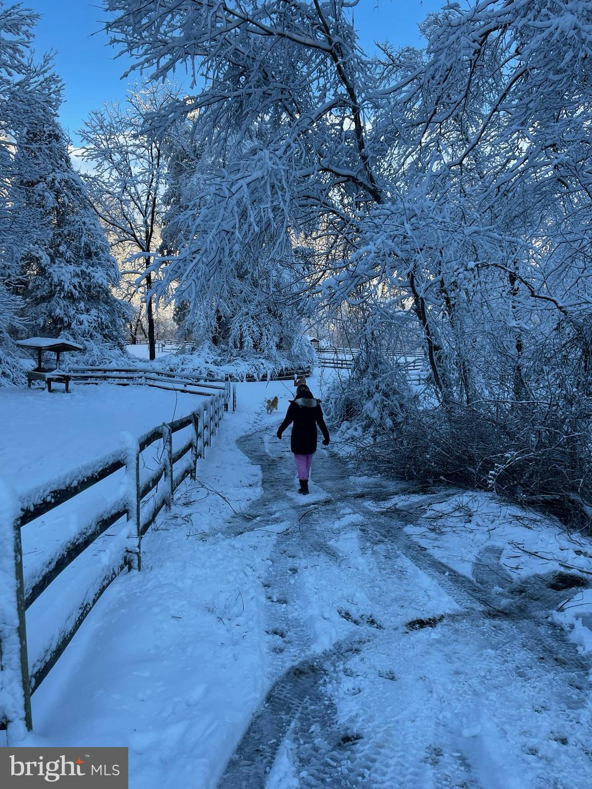 FAIRHUNT ESTATES - Residential