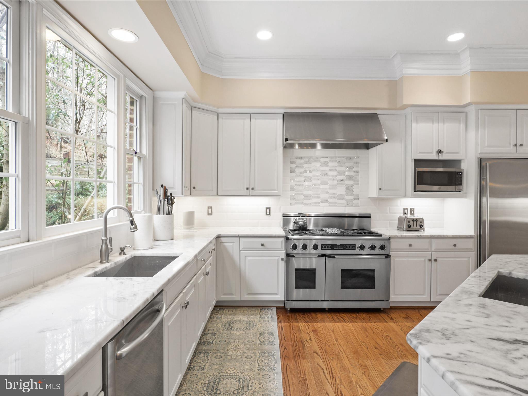 FAIRHUNT ESTATES - Residential