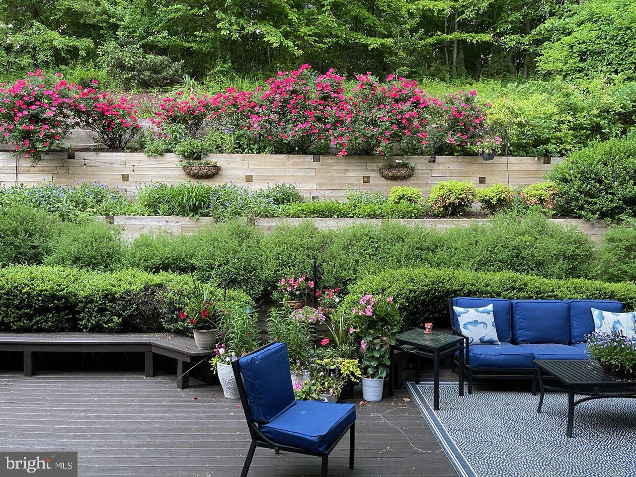 FAIRHUNT ESTATES - Residential