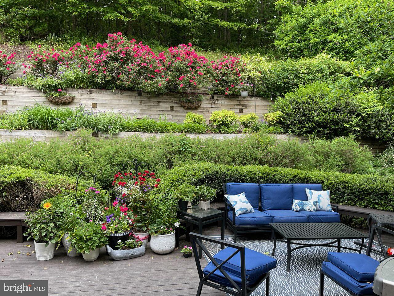 FAIRHUNT ESTATES - Residential