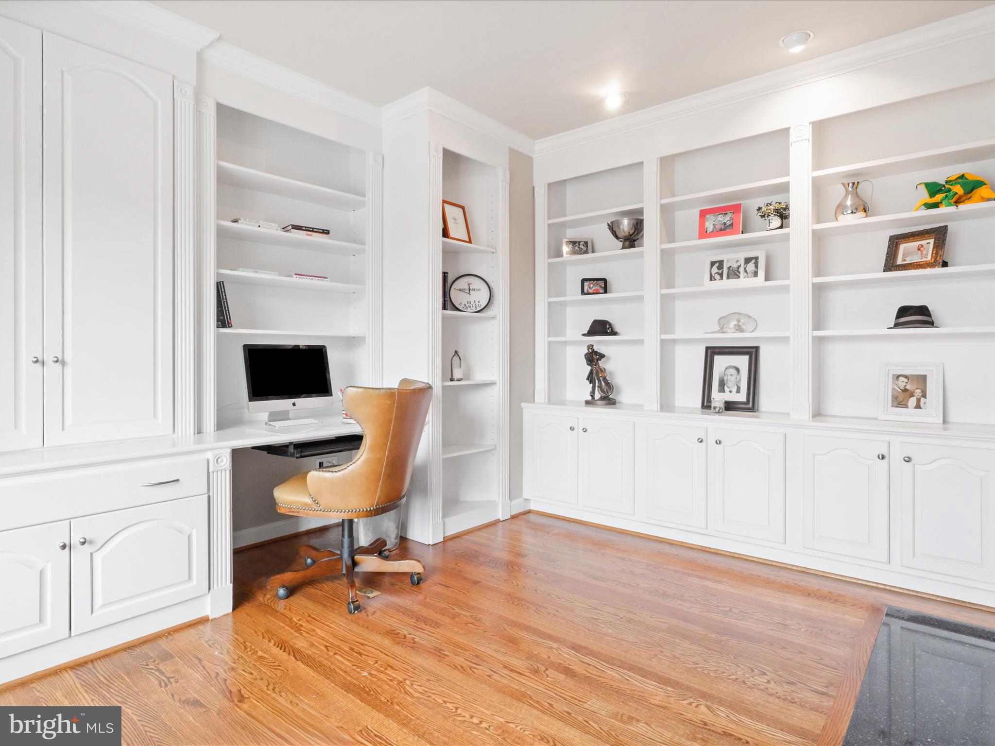 FAIRHUNT ESTATES - Residential